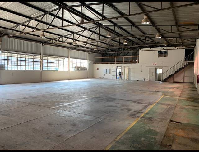 850M² WAREHOUSE TO LET IN KEW